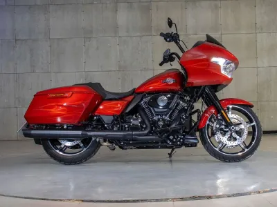Road Glide 2023